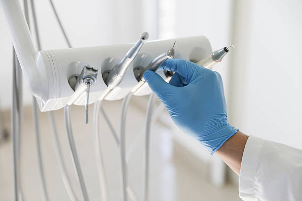 Professional Emergency Dentist technician working in Marietta, OH